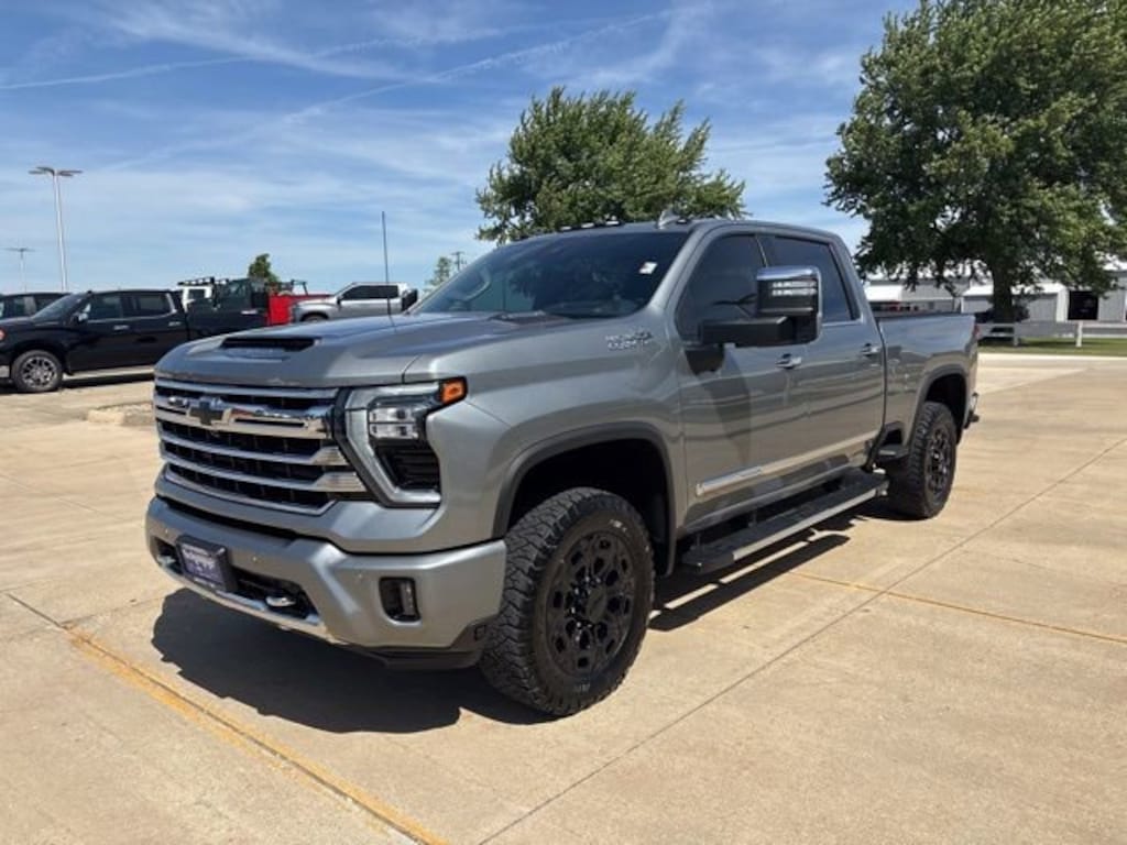 Used 2024 Chevrolet Silverado 2500 HD High Country Truck Crew Cab