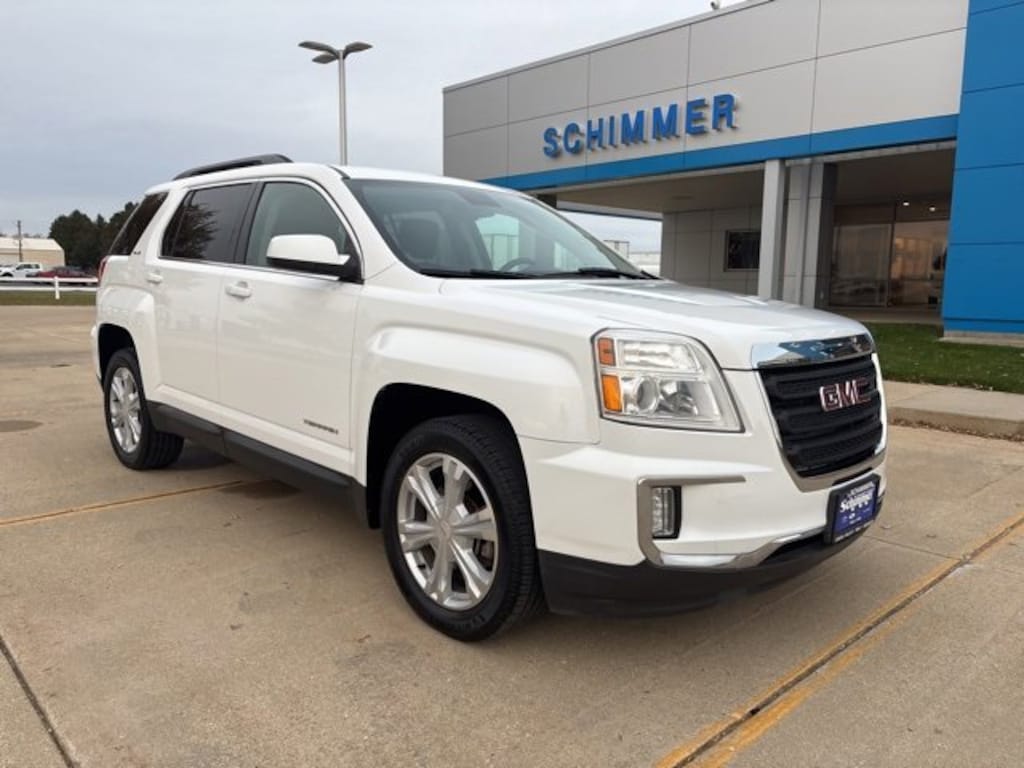 Used 2017 GMC Terrain SLE SUV