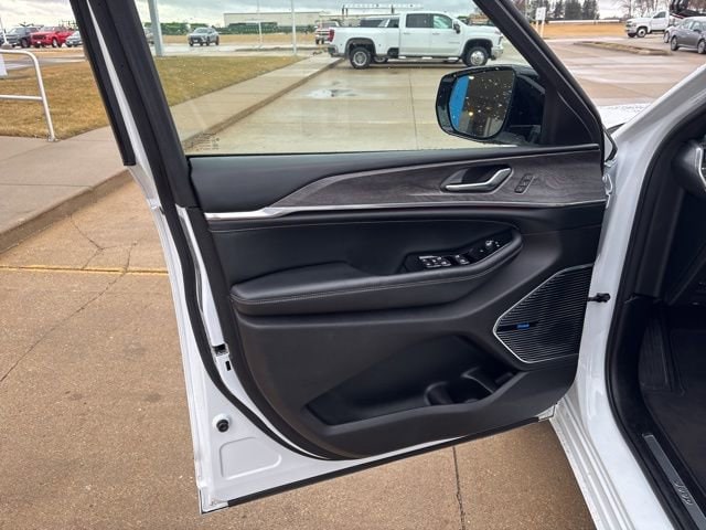2021 Jeep Grand Cherokee L Overland - Photo 11