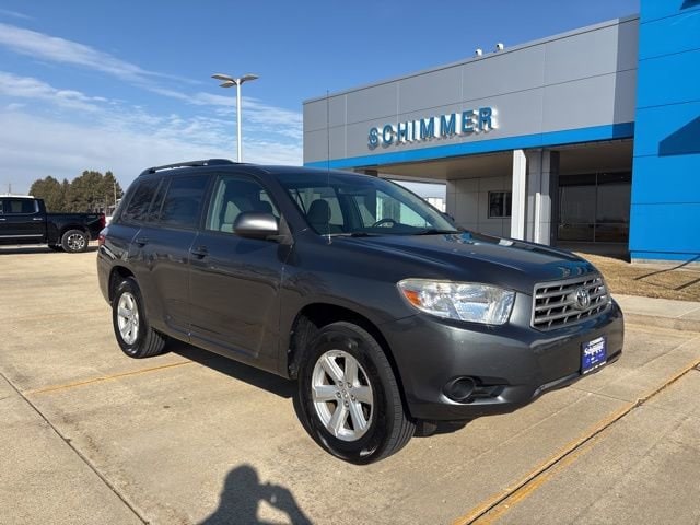 Used 2010 Toyota Highlander Base with VIN 5TDBK3EH4AS032211 for sale in Mendota, IL