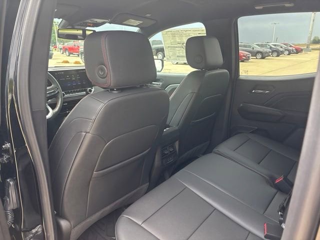 2026 Chevrolet Colorado Z71 - Photo 16