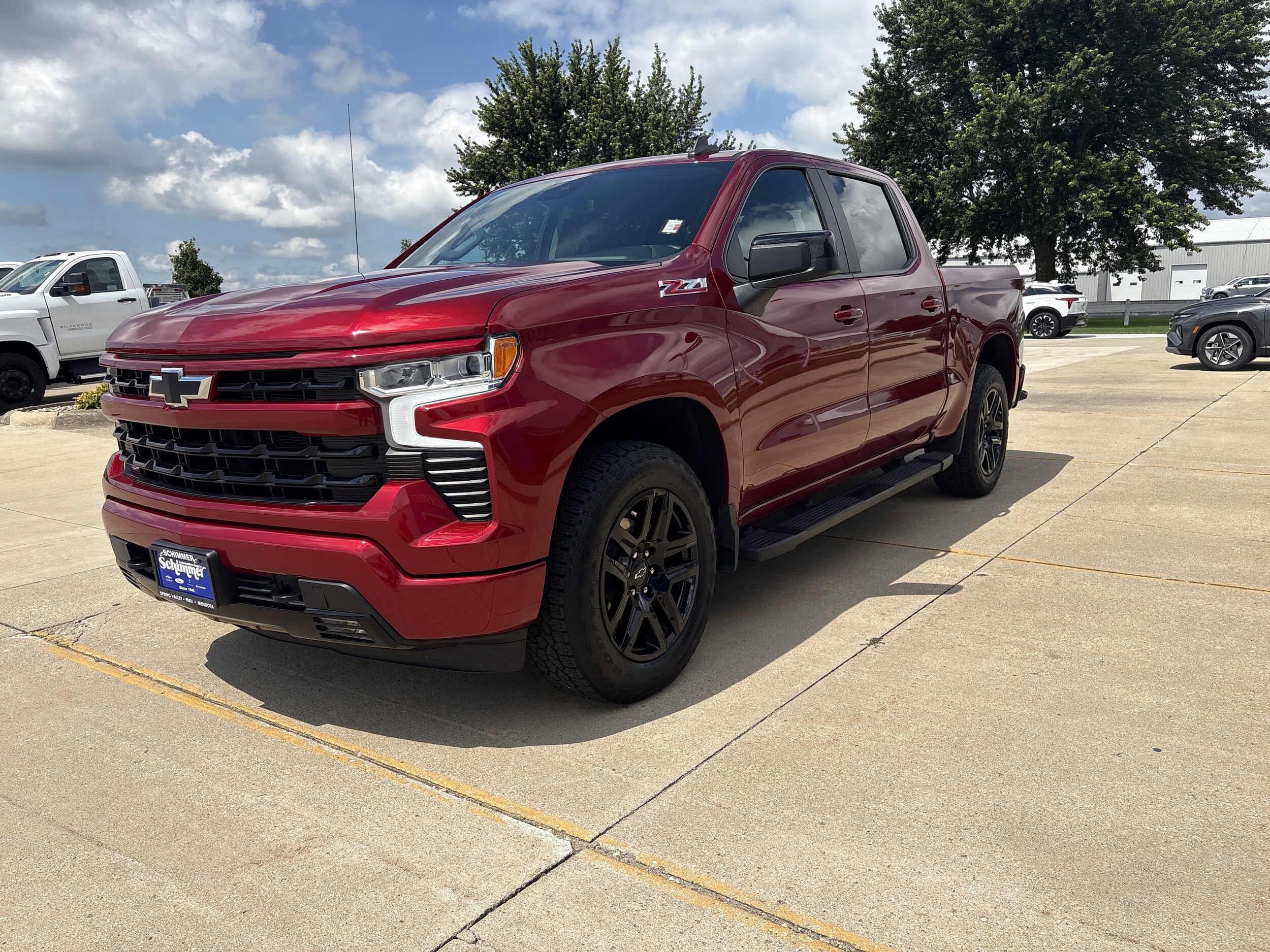 2023 Chevrolet Silverado 1500 RST photo 4