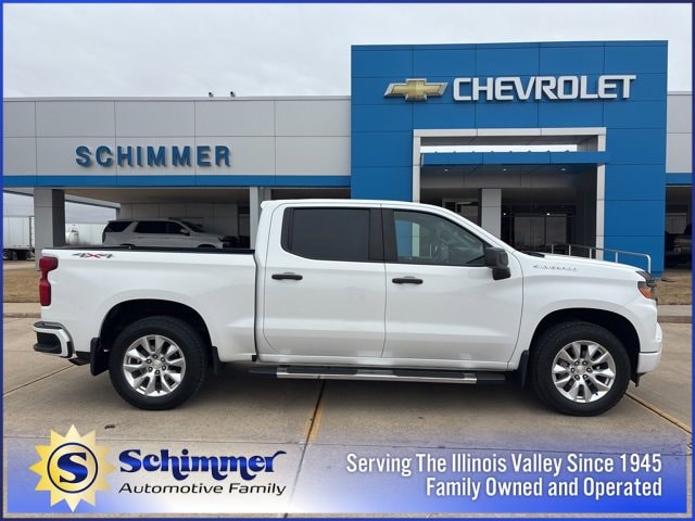 2022 Chevrolet Silverado 1500 Custom Crew Cab 4WD