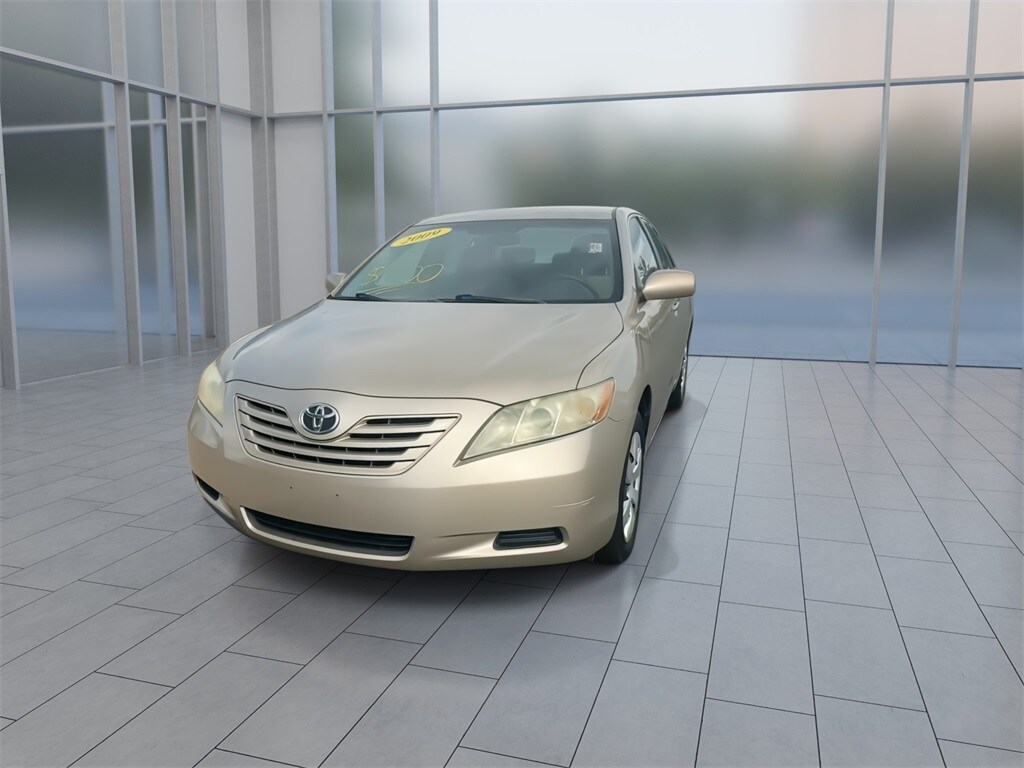 2009 Toyota Camry photo 3