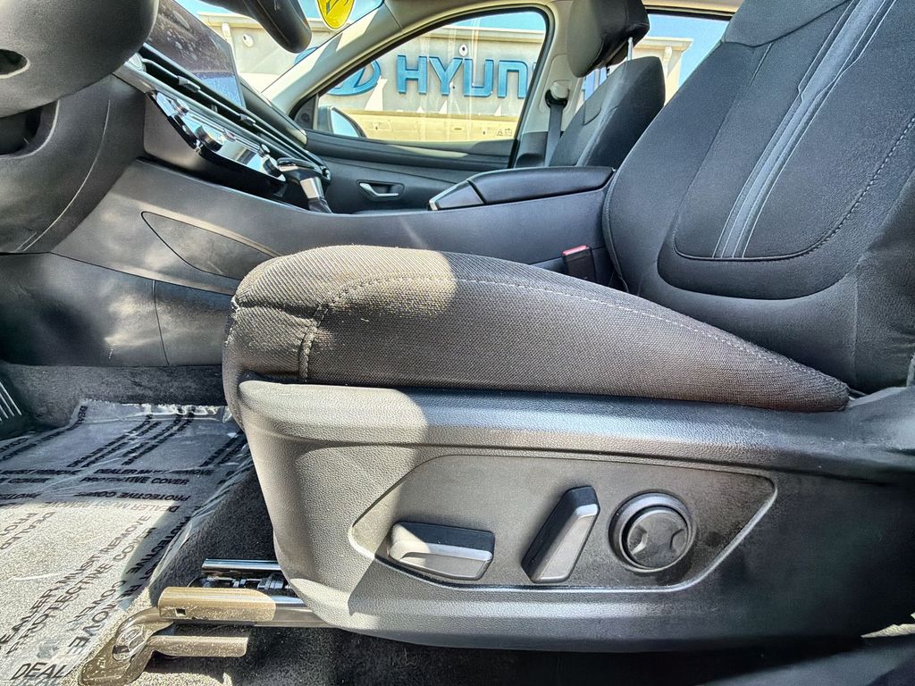 2026 Hyundai Tucson SEL - Photo 14
