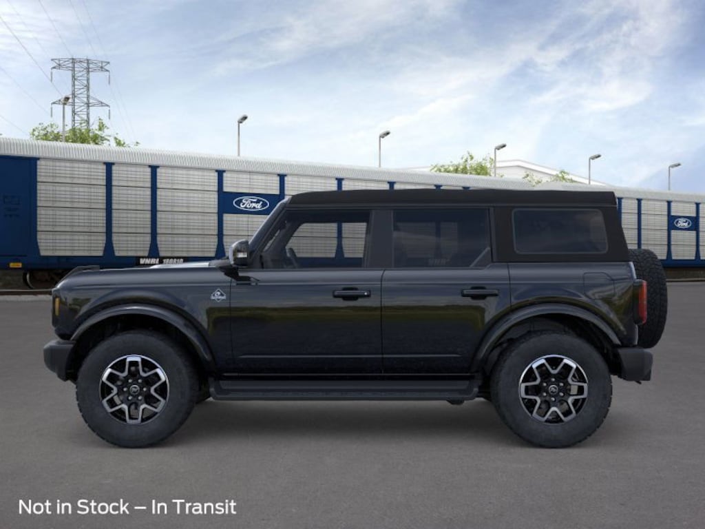 New 2025 Ford Bronco Outer Banks SUV