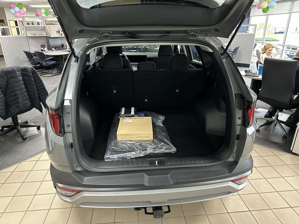2026 Hyundai Tucson SE - Photo 9