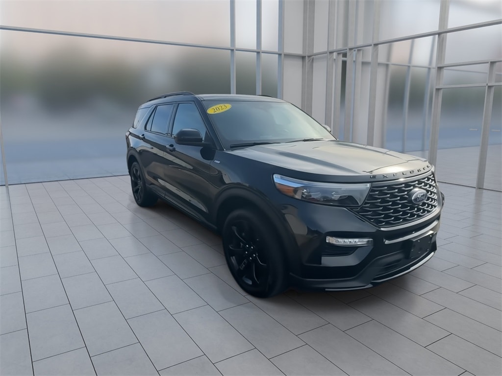 Certified 2023 Ford Explorer ST-Line SUV