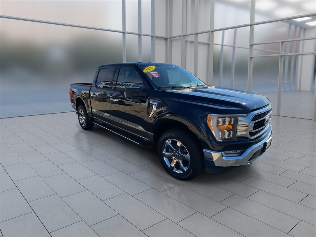 2021 Ford F-150 XLT photo 2