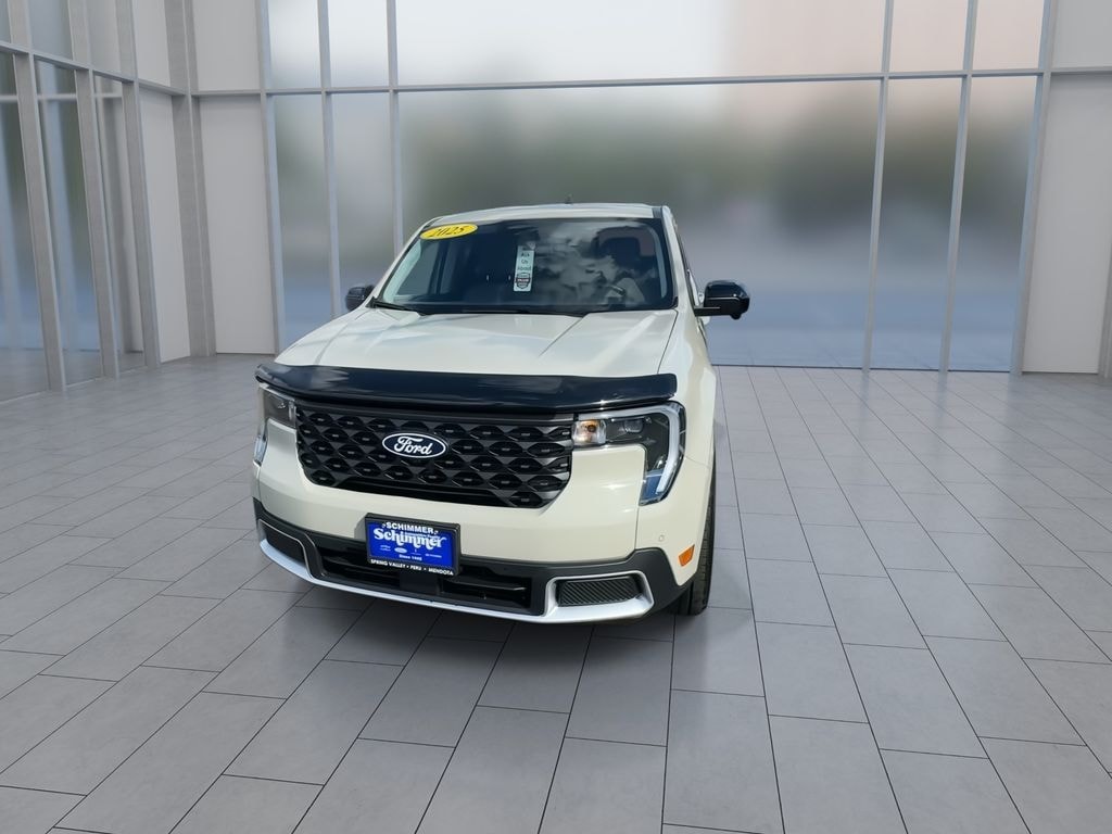 Certified 2025 Ford Maverick Lariat Truck