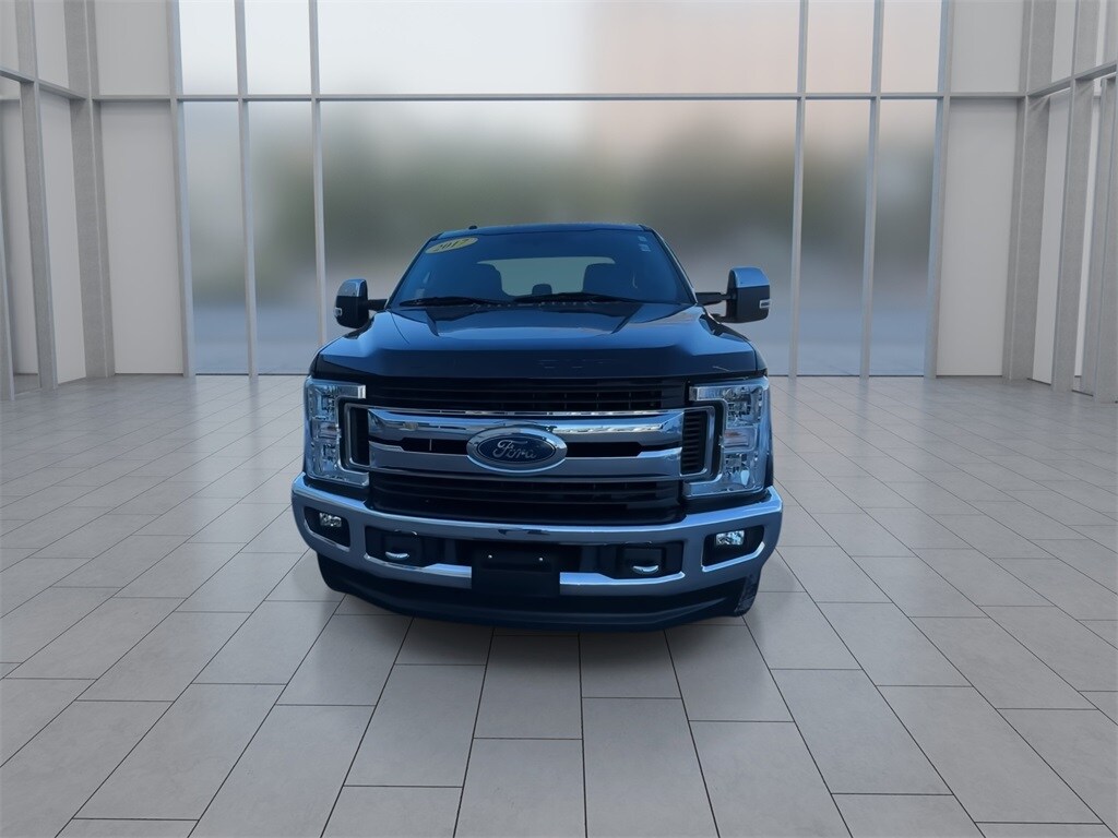 2017 Ford F-250 photo 3