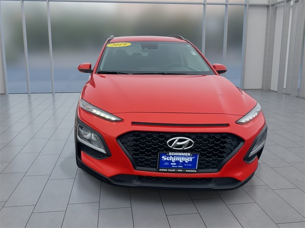 2019 Hyundai Kona SEL photo 3