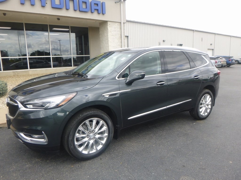 Used 2021 Buick Enclave Essence with VIN 5GAEVAKW7MJ239173 for sale in Peru, IL