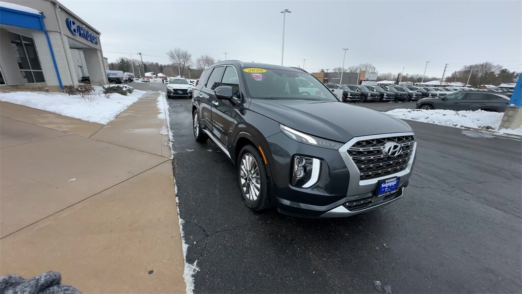 2020 Hyundai Palisade Limited photo 2