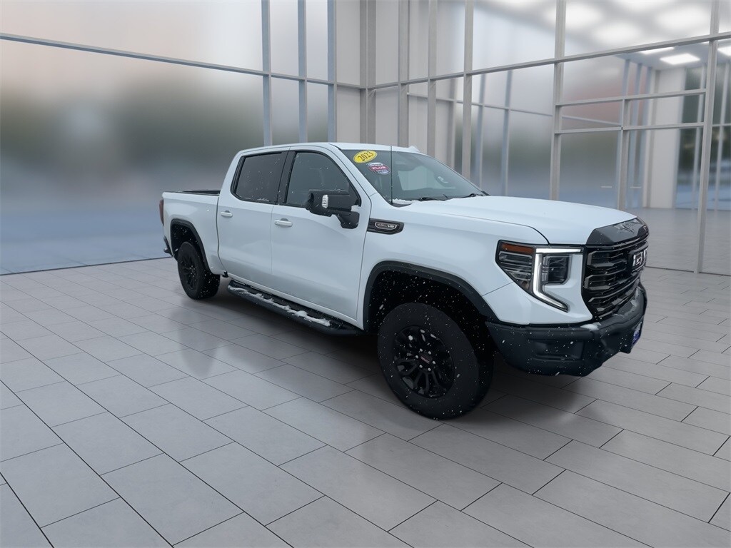 2023 Gmc Sierra 1500 AT4X photo 2