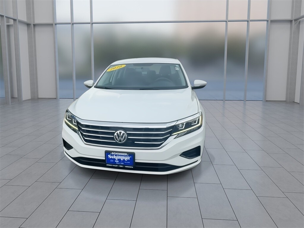 2020 Volkswagen Passat 2.0T S photo 2