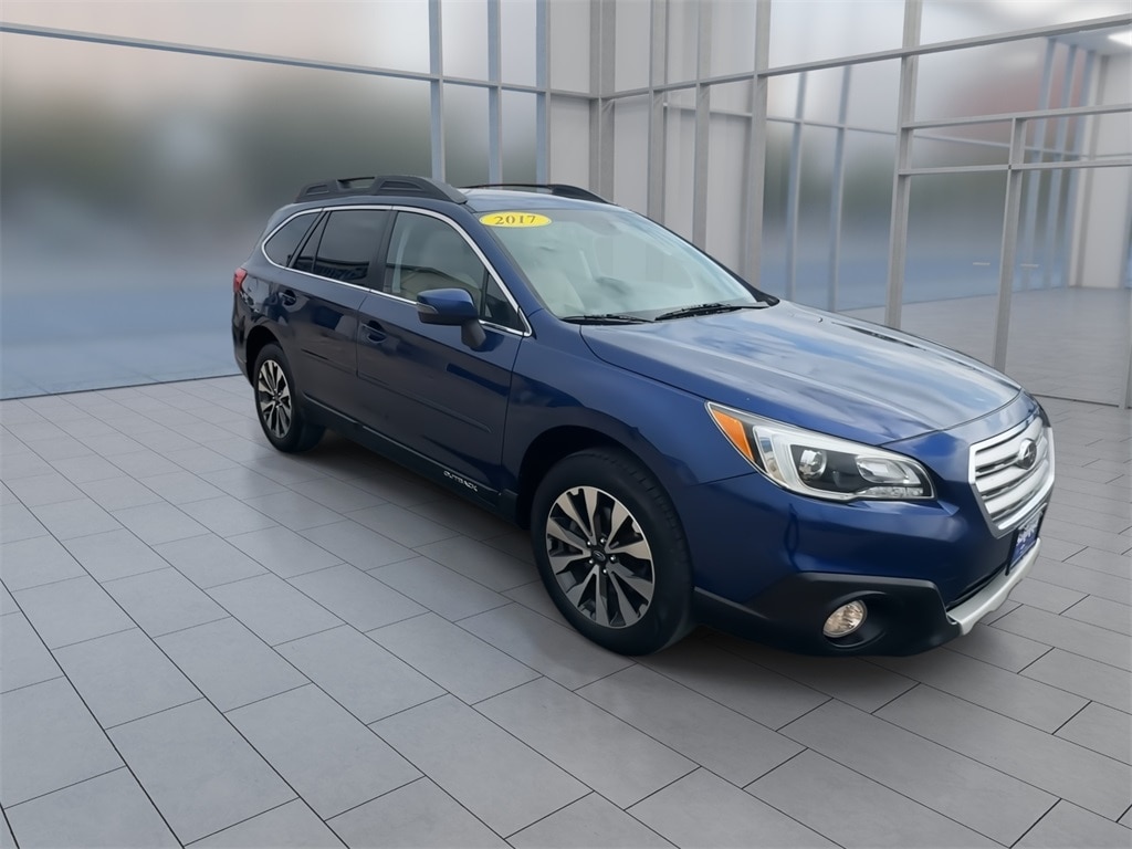 Used 2017 Subaru Outback Limited with VIN 4S4BSANC5H3278930 for sale in Peru, IL