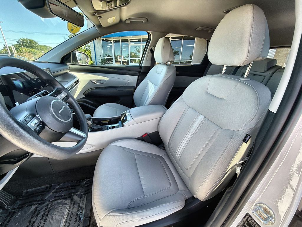 2026 Hyundai Tucson SEL - Photo 16