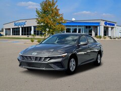 2026 Hyundai Elantra SE Sedan