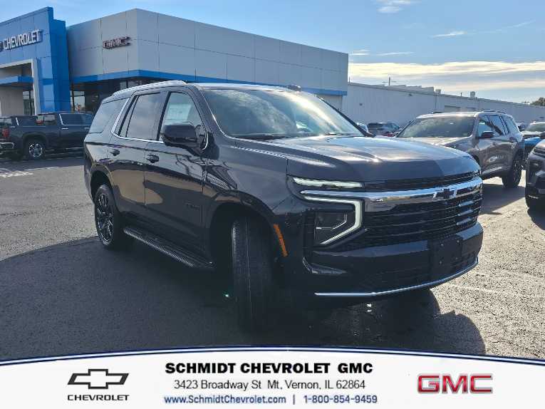 2026 Chevrolet Tahoe LS photo 3