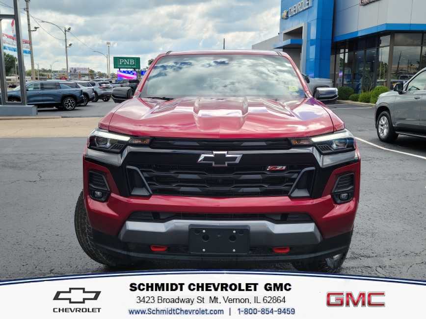 2026 Chevrolet Colorado Z71 photo 2
