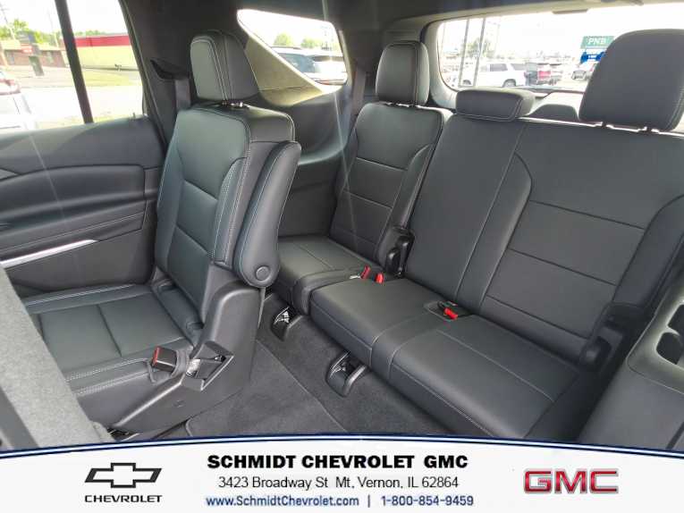 2026 Chevrolet Traverse LT - Photo 11