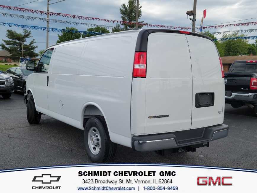 2025 Chevrolet Express Cargo Work Van - Photo 7