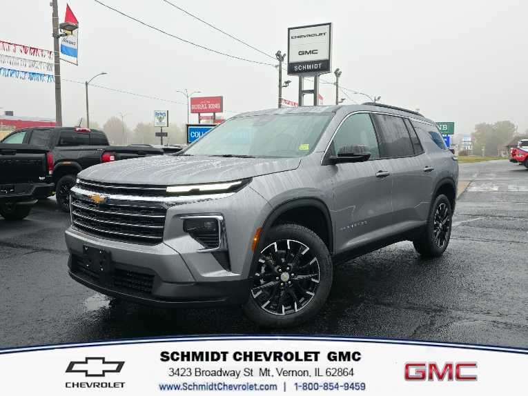 2026 Chevrolet Traverse LT's photo