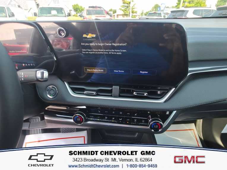 2027 Chevrolet Equinox LT - Photo 16