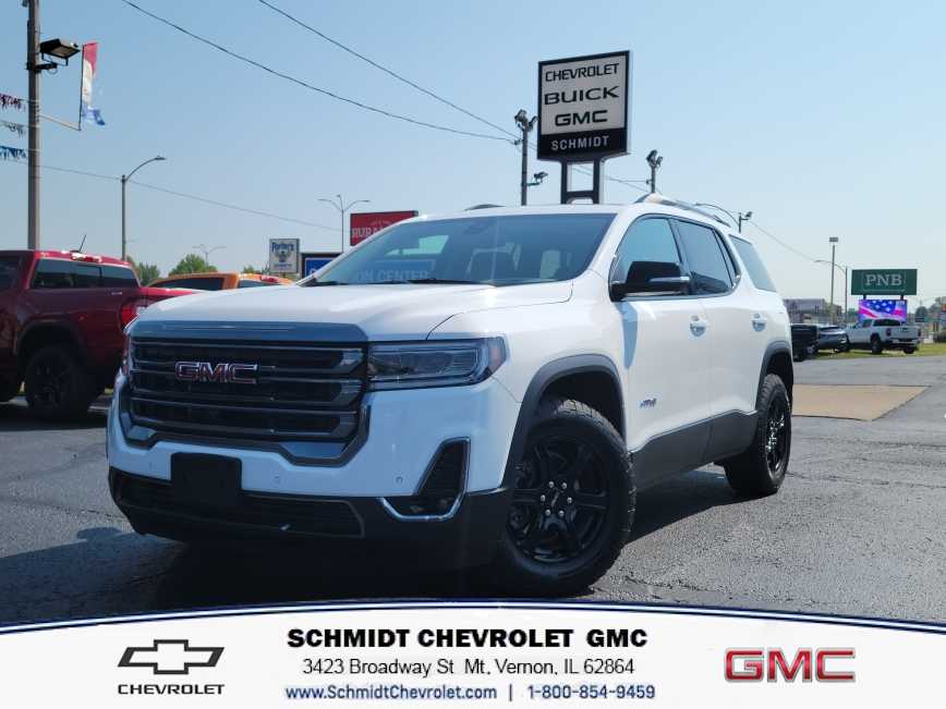 2022 GMC Acadia AT4