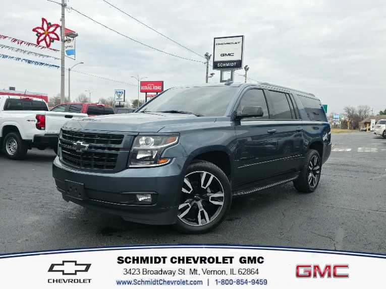 2019 Chevrolet Suburban Premier's photo