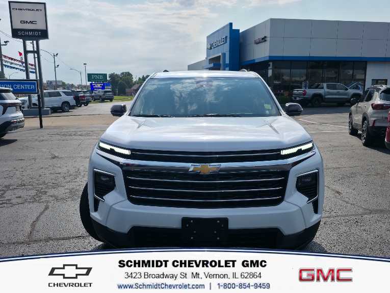 2026 Chevrolet Traverse LT - Photo 2