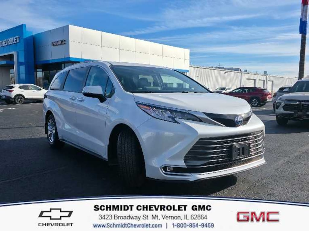Used 2024 Toyota Sienna Limited