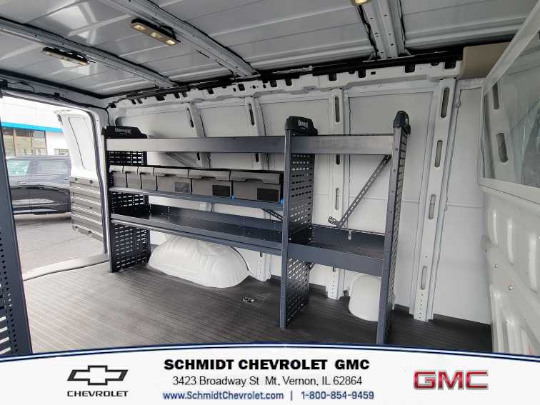 2025 Chevrolet Express Cargo Work Van - Photo 13