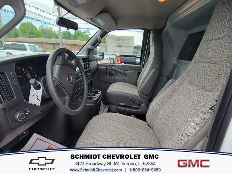 2025 Chevrolet Express Cargo Work Van - Photo 15