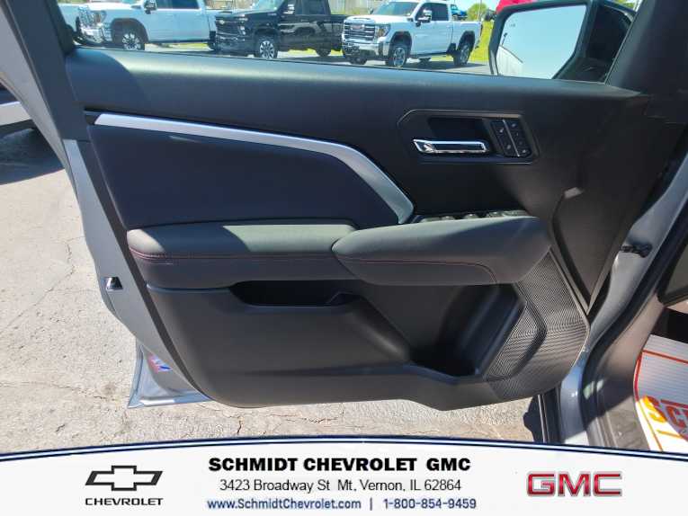 2026 Chevrolet Colorado Z71 - Photo 11