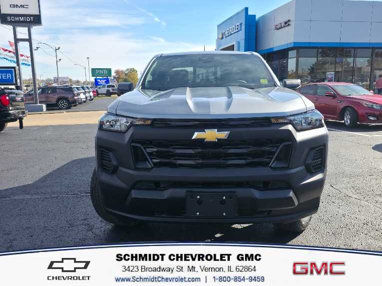 2026 Chevrolet Colorado Work Truck photo 2
