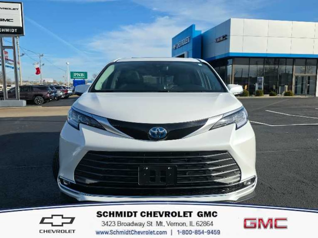 Used 2024 Toyota Sienna Limited