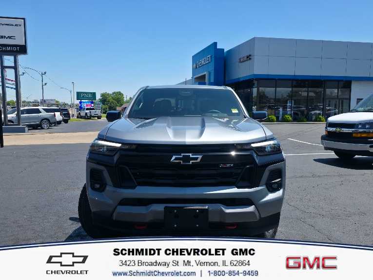 2026 Chevrolet Colorado Z71 - Photo 2