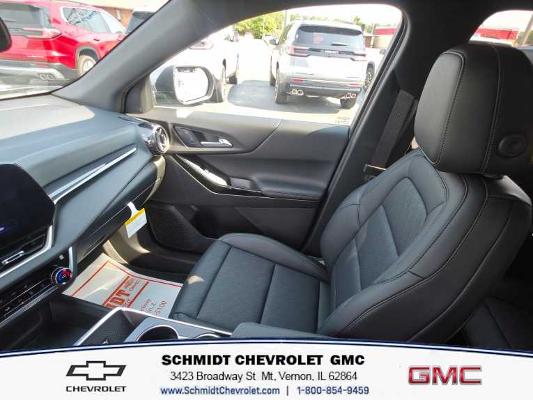 2027 Chevrolet Equinox LT - Photo 17
