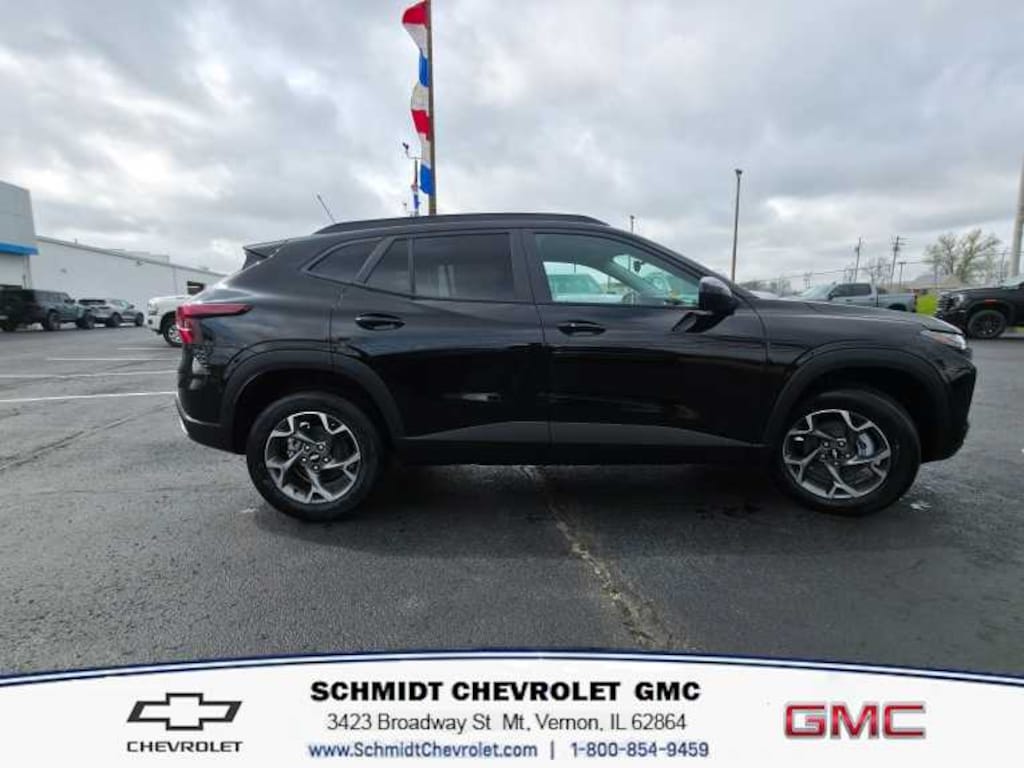 New 2026 Chevrolet Trax LT SUV