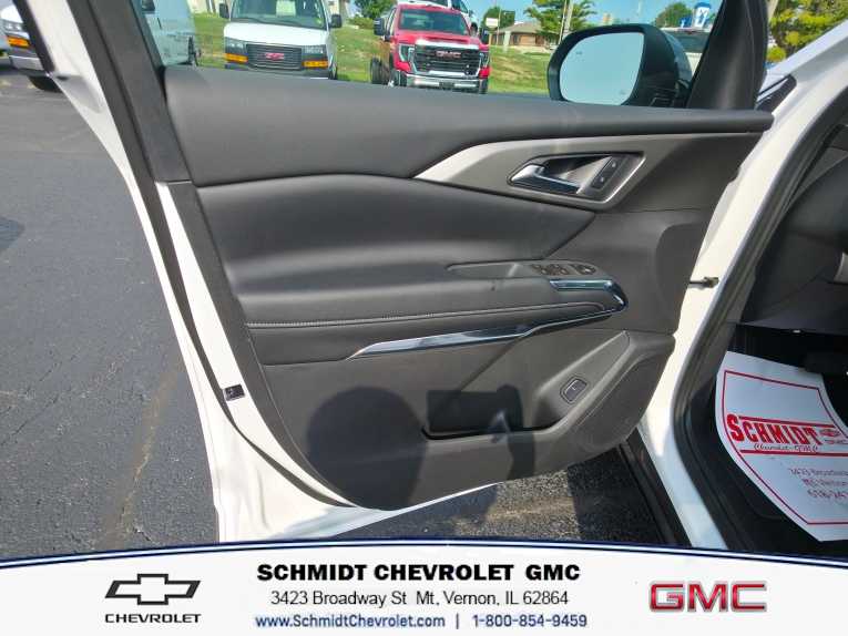 2026 Chevrolet Traverse LT - Photo 13