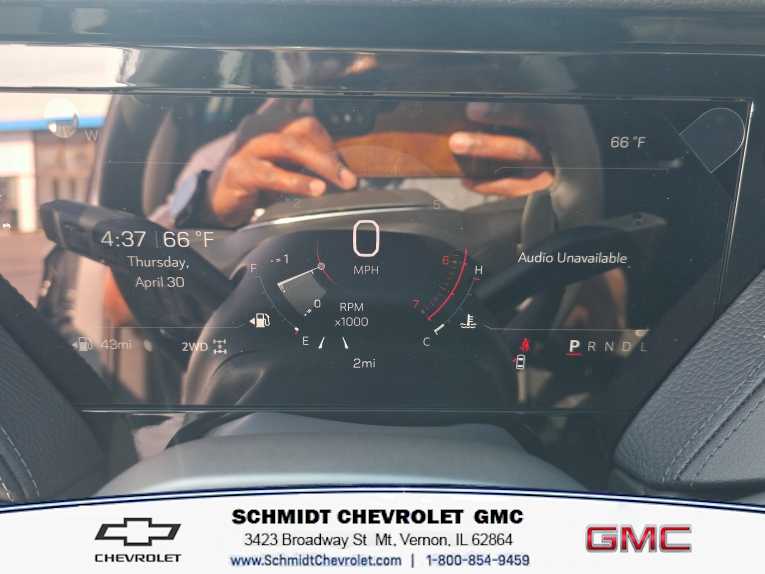 2026 GMC Yukon Denali - Photo 16