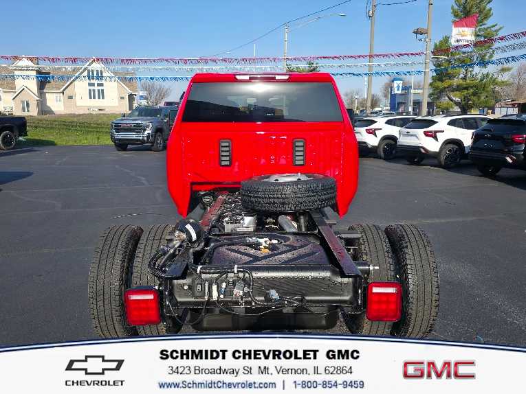 2026 GMC Sierra 3500 Chassis Cab Pro - Photo 6