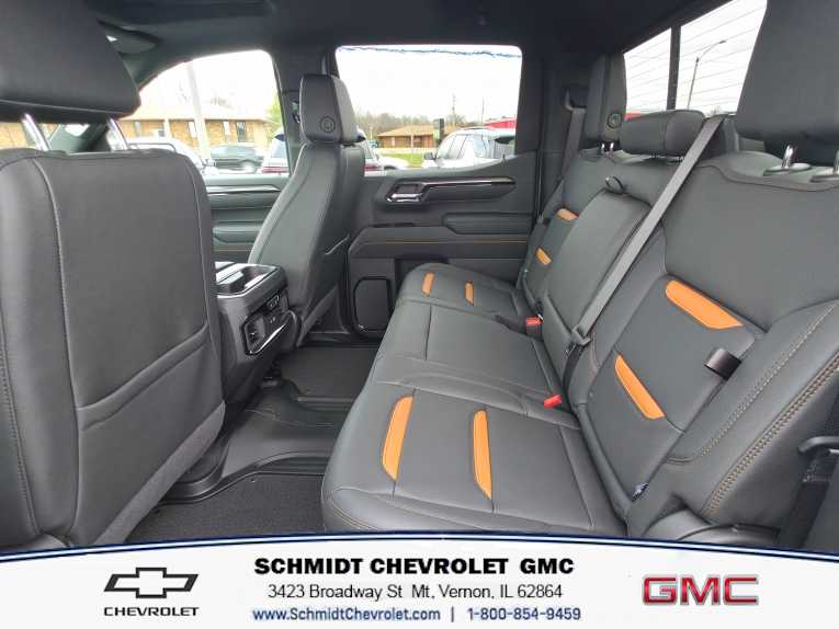 2026 GMC Sierra 1500 AT4 - Photo 10