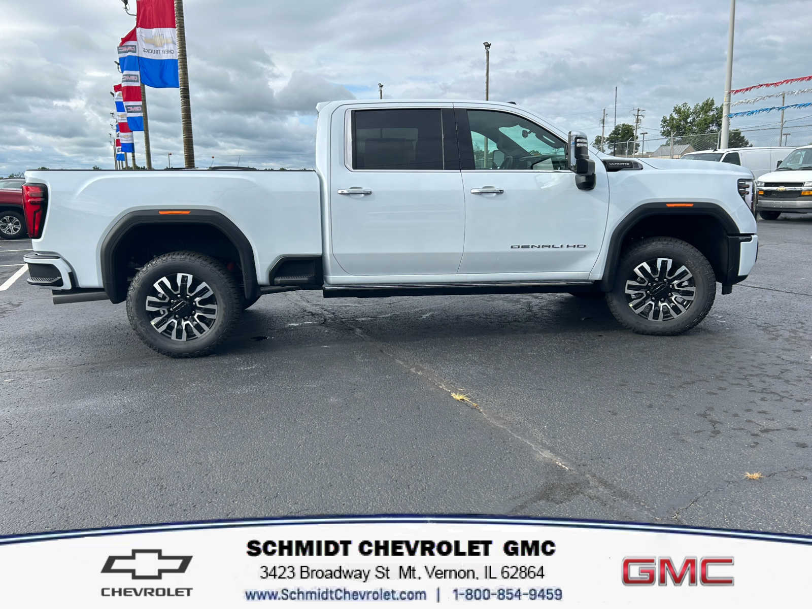 2026 GMC Sierra 2500HD Denali Ultimate - Photo 6