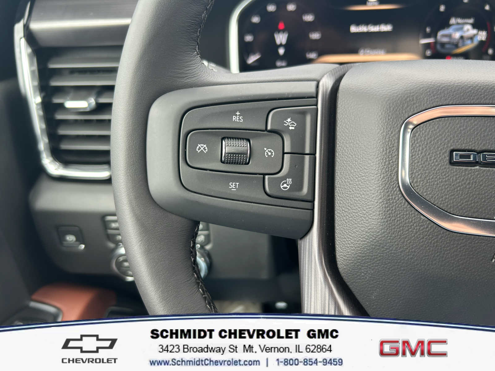 2026 GMC Sierra 2500HD Denali Ultimate - Photo 18
