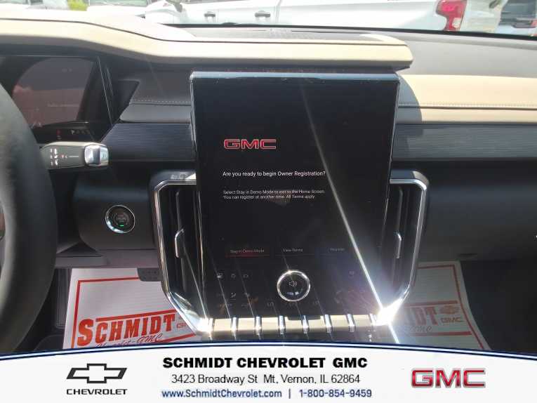 2026 GMC Acadia Elevation - Photo 17