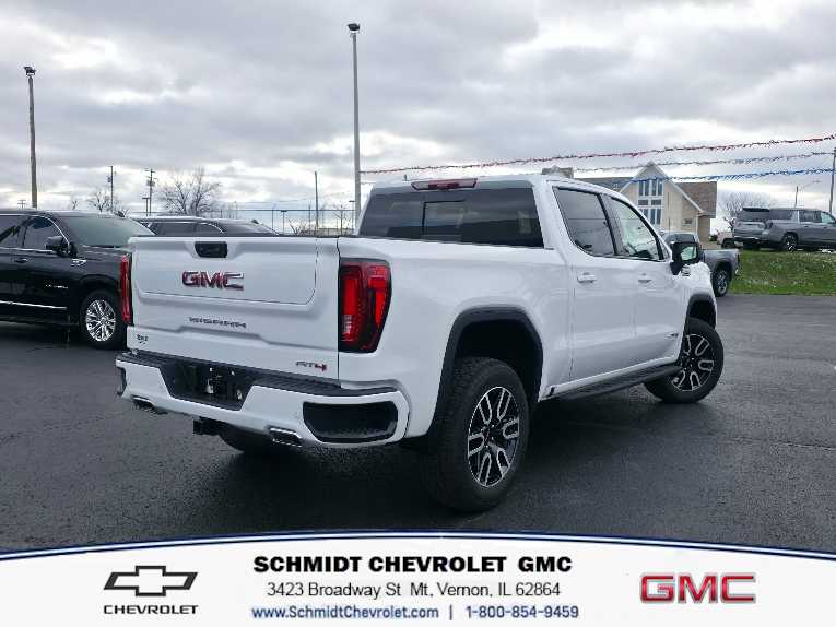 2026 GMC Sierra 1500 AT4 - Photo 5