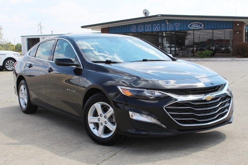 Used 2024 Chevrolet Malibu 1LT with VIN 1G1ZD5STXRF218949 for sale in Salem, IL